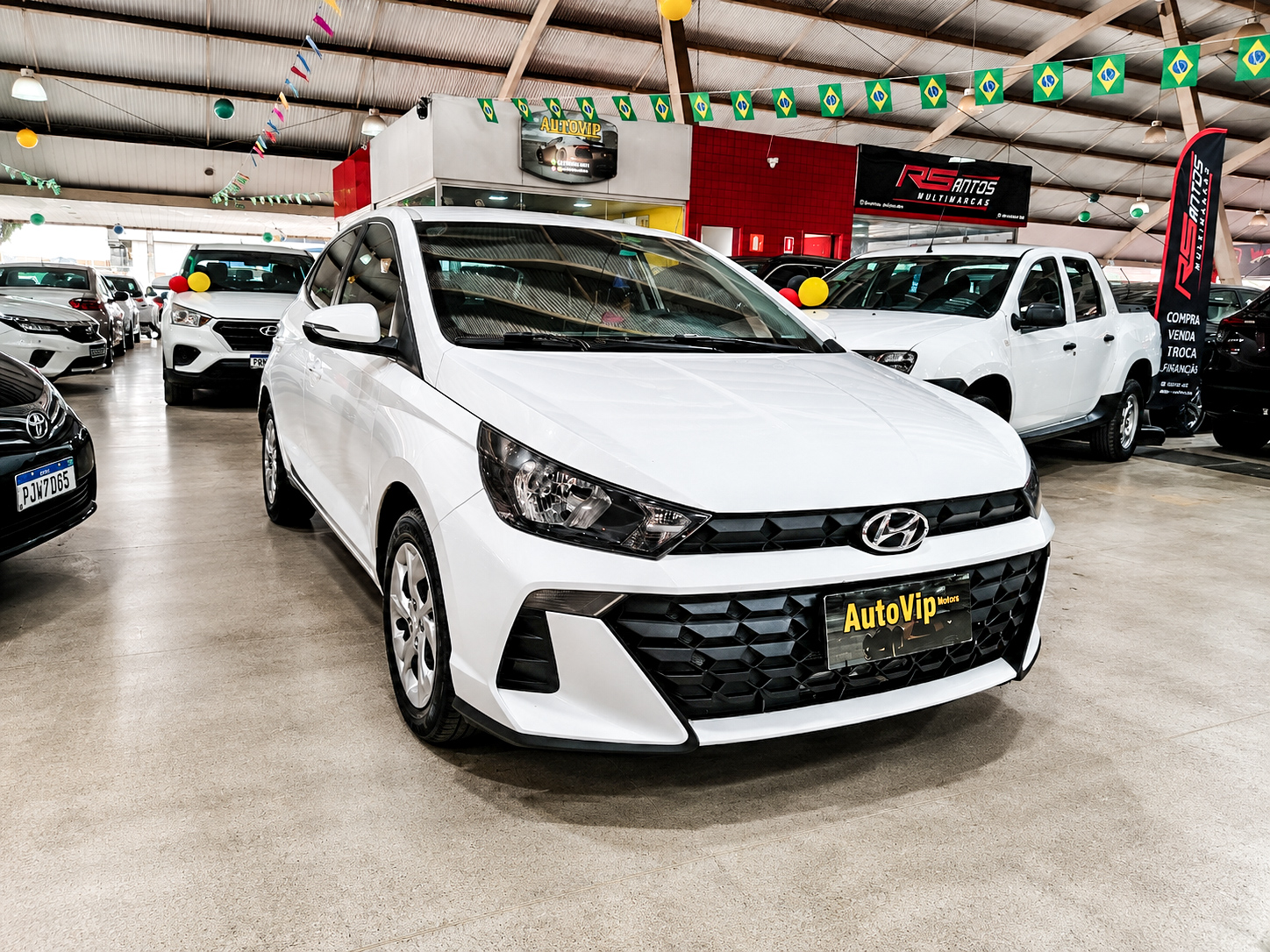 HYUNDAI
